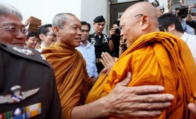 'พุทธะอิสระ'พูดคุย'พระสุเทพ'