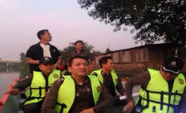 ตร.ออกเรือเตือนภัยกลางคืน หวั่นคนร้ายขืนใจหญิงชราอีก