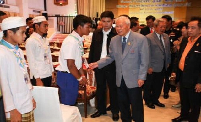 'พล.อ.เปรม'เปิดงานสานใจไทยสู่ใจใต้พิเศษรุ่นที่1
