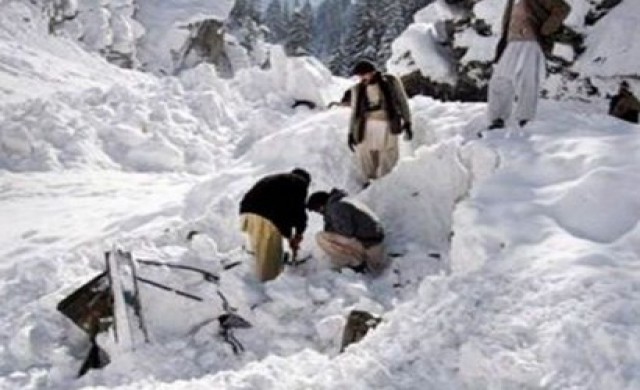 หิมะถล่มเทือกเขาสวิสแอลป์คร่าชีวิตนักสกี