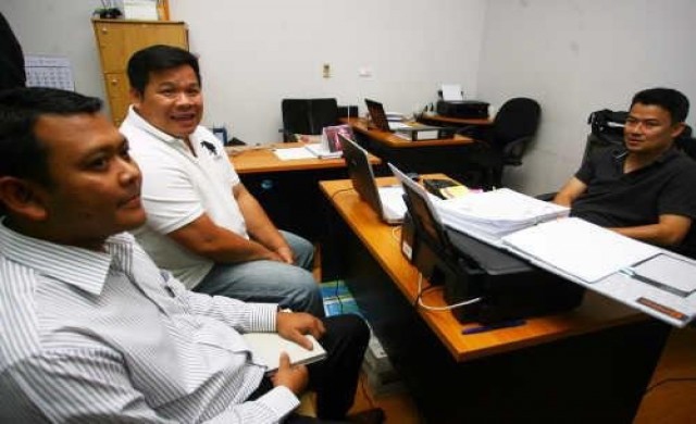 'จุง สตรีเหล็ก'อดีตผจก.ไทยพาณิชย์เข้าพบพงส.