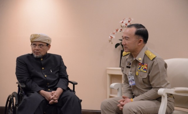'ปนัดดา'ระบุ'จุฬาราชมนตรี'ให้กำลังใจขรก.ทำงาน