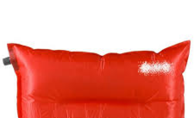 หมอนสูบลมช่วยเล่นมือถือในอ่างน้ำ