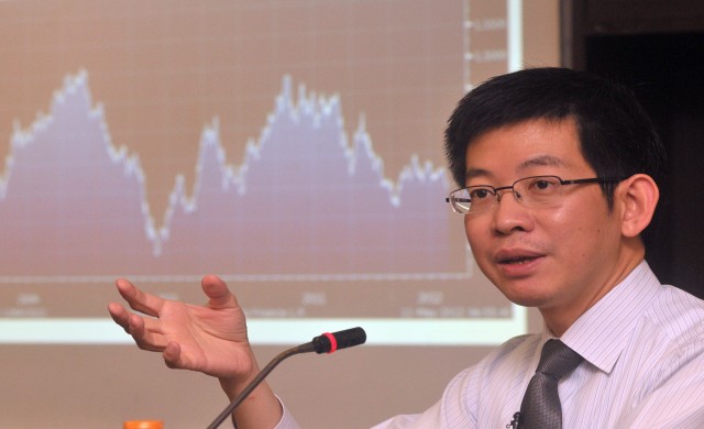 สนช.เลือก'กอบศักดิ์'แทน'ทิชา'