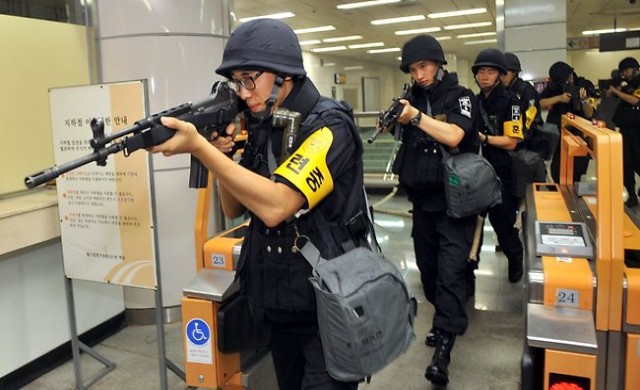 เกาหลีใต้ซ้อมแผนรับเหตุระเบิดรถไฟใต้ดิน