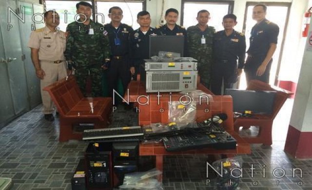 กสทช.นครศรีฯบุกจับสถานีวิทยุเถื่อน