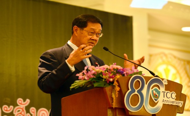 'ปรีดิยาธร'ยืดต่ออายุแวต7%อีก1ปี 