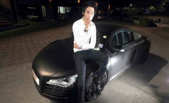 คนในข่าวร้อน! 'ไฮโซแชมป์' จิรัฏฐ์ เพชรนันทวงศ์