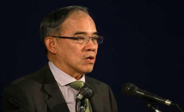 'เลิศรัตน์' ไม่ติดใจฝ่ายการเมืองเสนอแก้รธน.