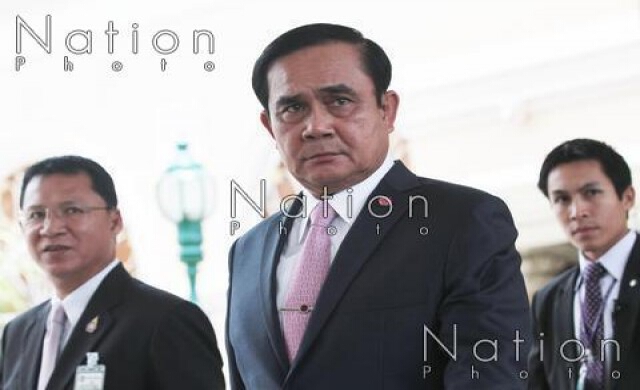 เทียบหนัก-เบา 'ม.44 -กฎอัยการศึก'