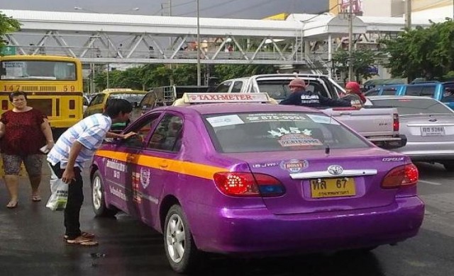 ขนส่งเผยยอดร้องเรียนแท็กซี่ทะลุ2พันครั้ง