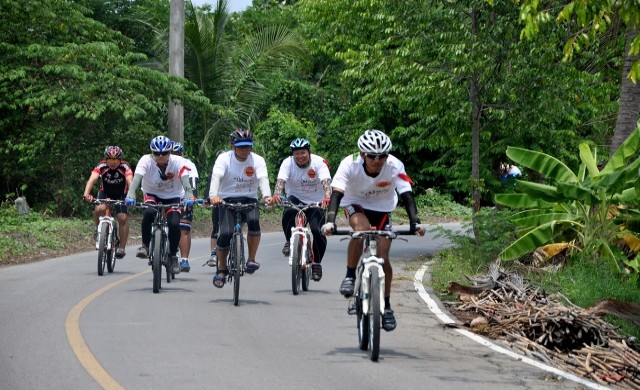 ปั่นตามวิถีอินทรีย์สุขใจ 