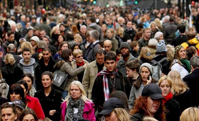 อังกฤษแชมป์ประชากรมากสุดในอียูอีก 45 ปี