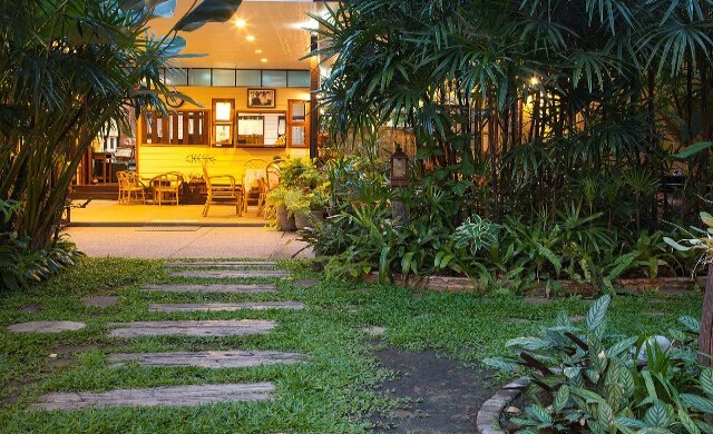 เพลินวันวาน ณ บ้านนอนเพลิน