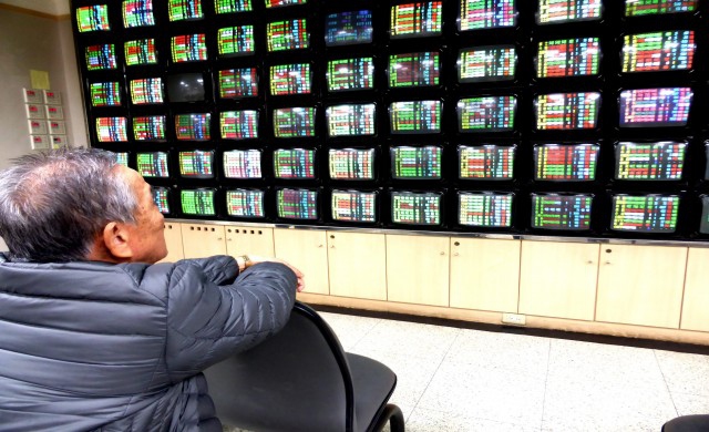 ดัชนีหุ้นเซี่ยงไฮ้ กระดาน-เอ เปิด บวก 16.66 จุด หรือ 0.33% 