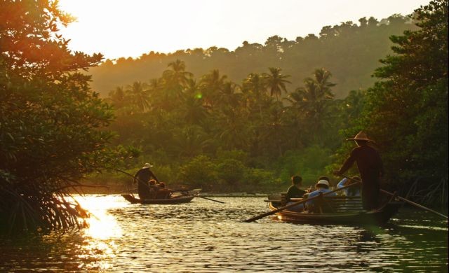 'One Destination Multi Journey' เที่ยวไร้สารที่เกาะช้าง
