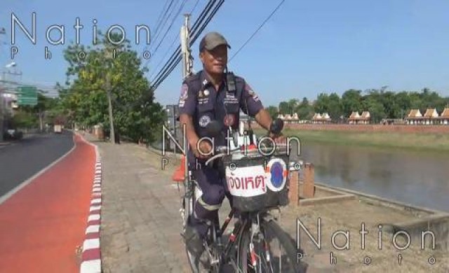 กู้ภัยเมืองสองแคว ใช้จักรยานออกปฎิบัติภารกิจช่วยเหลือปชช.