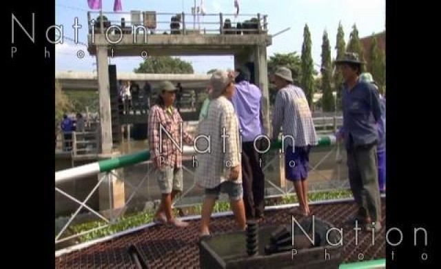 ชาวบ้านวอนชลประทานเปิดน้ำเพื่ออุปโภคบริโภค