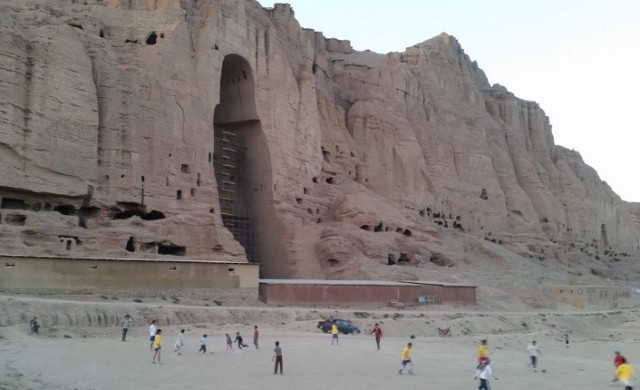 เนรมิตพระพุทธรูปบามิยันคืนชีพ 