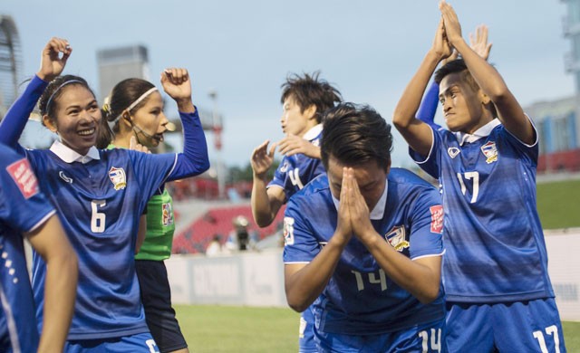 บอลหญิงเน้นรับ แย่งแต้มเยอรมัน