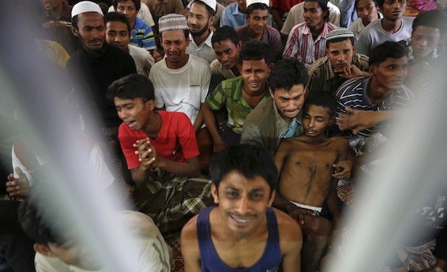 มาเลย์ไม่อนุญาตผู้อพยพทำงาน