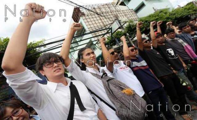 สหภาพยุโรปเรียกร้องไทยปล่อยตัว14นักศึกษา