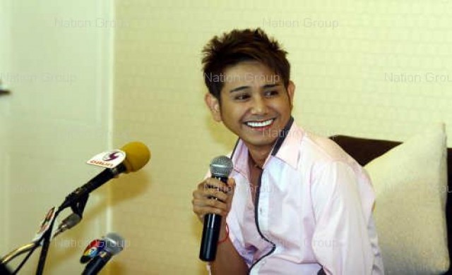 'ไชยา มิตรชัย' ย้อนสมัย2เจ้าพ่อคาเฟ่ เปิดศึกแย่งตัว