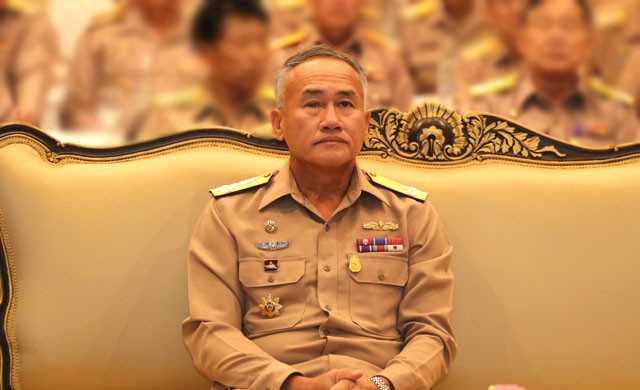  ผบ.ทร.ปัดตอบโผโยกย้ายนายพล