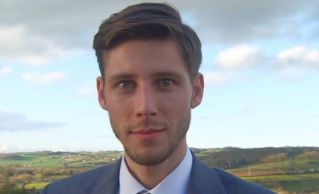 หนุ่มอังกฤษเปิดระดมทุนออนไลน์ช่วยเหลือกรีซใช้หนี้
