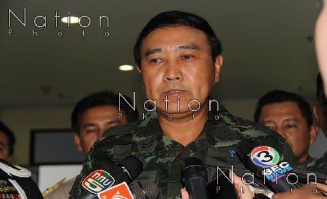 ผบ.ทบ.ส่งทหารลงพื้นที่แจงผลงานรัฐบาล