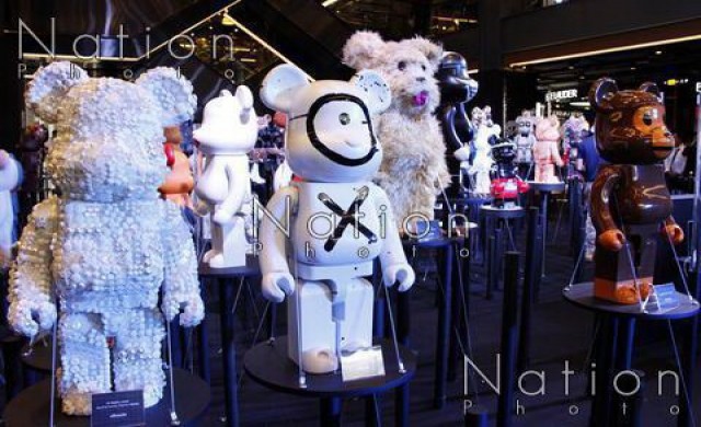 BE@RBRICK หมีนักสื่อสาร