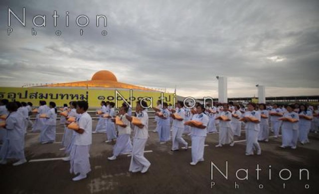 'ธรรมกาย' จัดบวชพระ100,000รูป