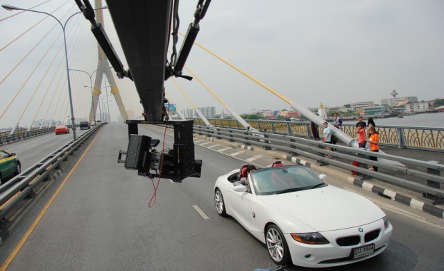 จัดเต็ม!ปิดสะพานพระราม8 ถ่ายแม่เบี้ย