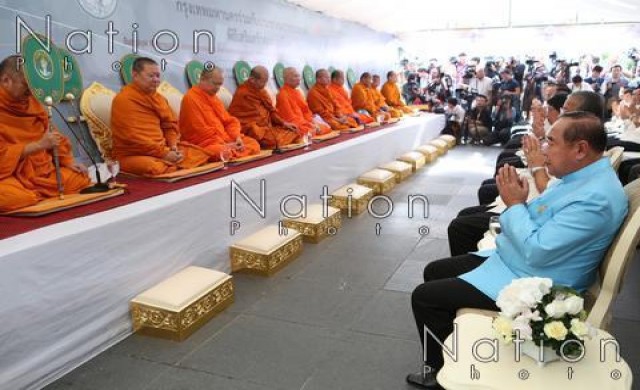 จัดทำบุญใหญ่5ศาสนา อุทิศเหยื่อระเบิดราชประสงค์