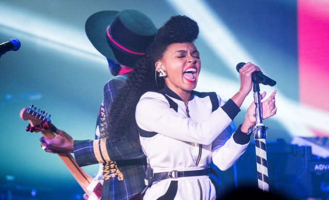 'จาเนลล์ โมเน่'ร่วมต้านตำรวจใช้ความรุนแรง