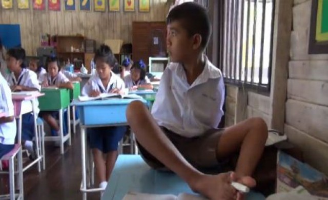 'น้องทาม'จะได้รับจักรยานพระราชทาน เพื่อนและครูต่างยินดี