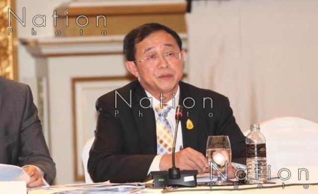 'อาคม'ประเมินส่งออกปีนี้ติดลบ 4%