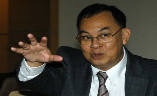 'กษิต'รวมเอกสาร'ประเวศ-อานันท์' แนวทางปฏิรูป