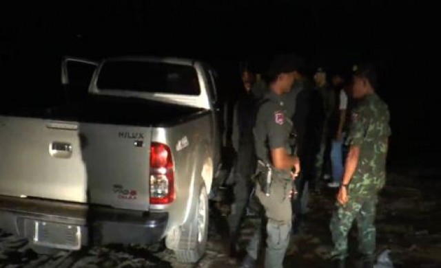 สกัดรถวีโก้ก่อนถูกส่งข้ามโขง 9คนร้ายหนีรอด