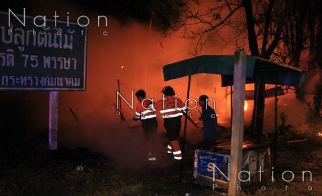ไฟไหม้ร้านขายข้าวหลามวอด เสียหายนับแสนบาท