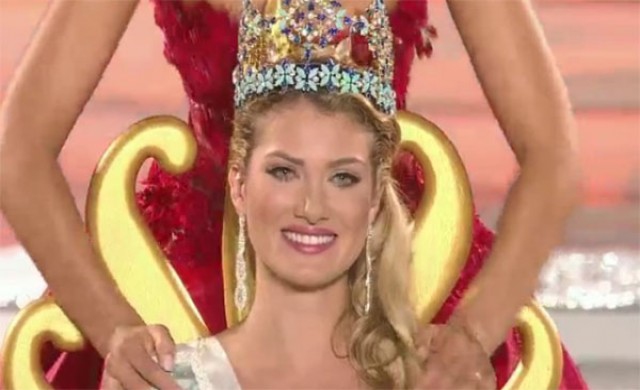 นางแบบสเปนวัย 23 ปีคว้ามงกุฏ 'มิสเวิลด์ 2015'