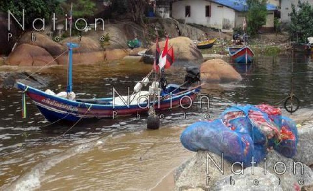 อุตุฯใต้ออกประกาศเตือนฉบับที่ 6 ให้เรือประมงหยุดออกเรือ