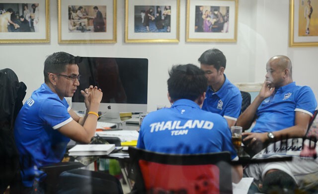 ซิโก้ใช้สูตร 3-8-10-2 ตัดตัวแข้งทีมชาติยู23