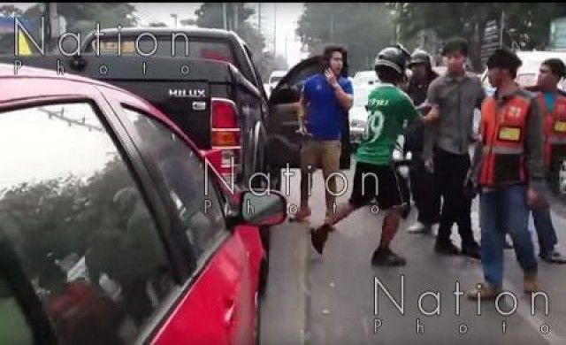'ดีเจใจร้อน'ดอดเข้าพบตำรวจเช้าตรู่ - หลบสื่อ
