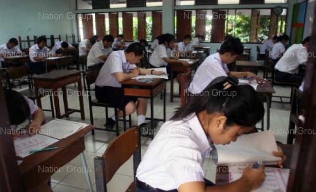 ติงติดกล้องวงจรปิดดูครูสอน–สอบโอเน็ต ไม่ให้เกียรติครู