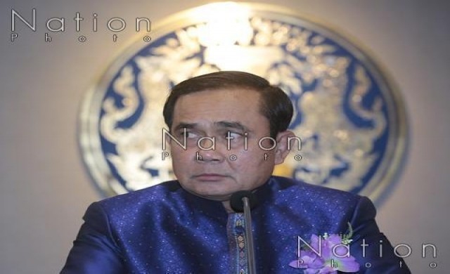 นายกฯย้ำอย่าเอา'พิชัย-สุรพงษ์'มารบกับผม