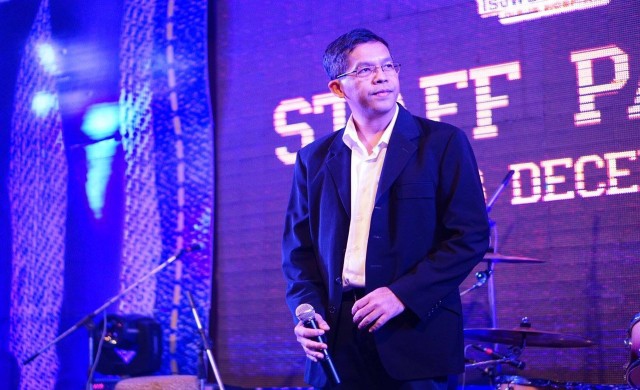 'ก้องเกียรติ' หมอที่ปลูกข้าวเป็น