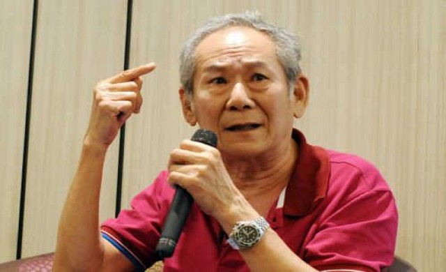 อุปทูตสหรัฐฯ ดอดพบ 'นิธิ เอี่ยวศรีวงศ์' ถกปฏิรูปกองทัพ
