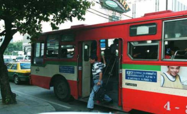 ขสมก. เล็งปรับปรุงรถเมล์เก่า 600 คัน