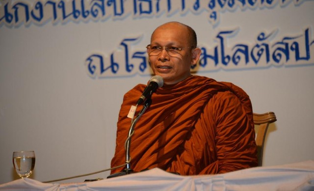 'พระราชญาณกวี' มอง 'ธรรมกาย'ถูกกดดันหนัก หวั่นเป็นนิกายใหม่